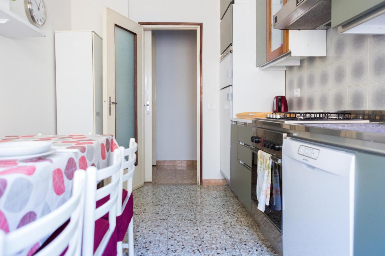 Parma A Due Passi Dal Duomo Apartment Exterior photo